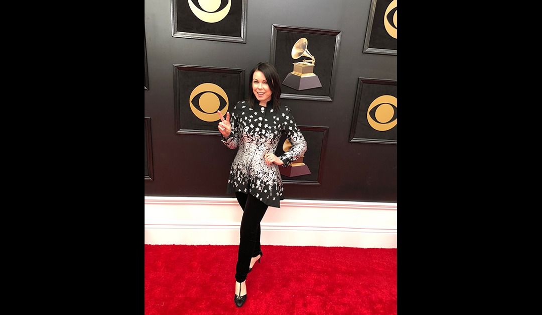 Claudia s sneak peek of the grammys red carpet and madison square