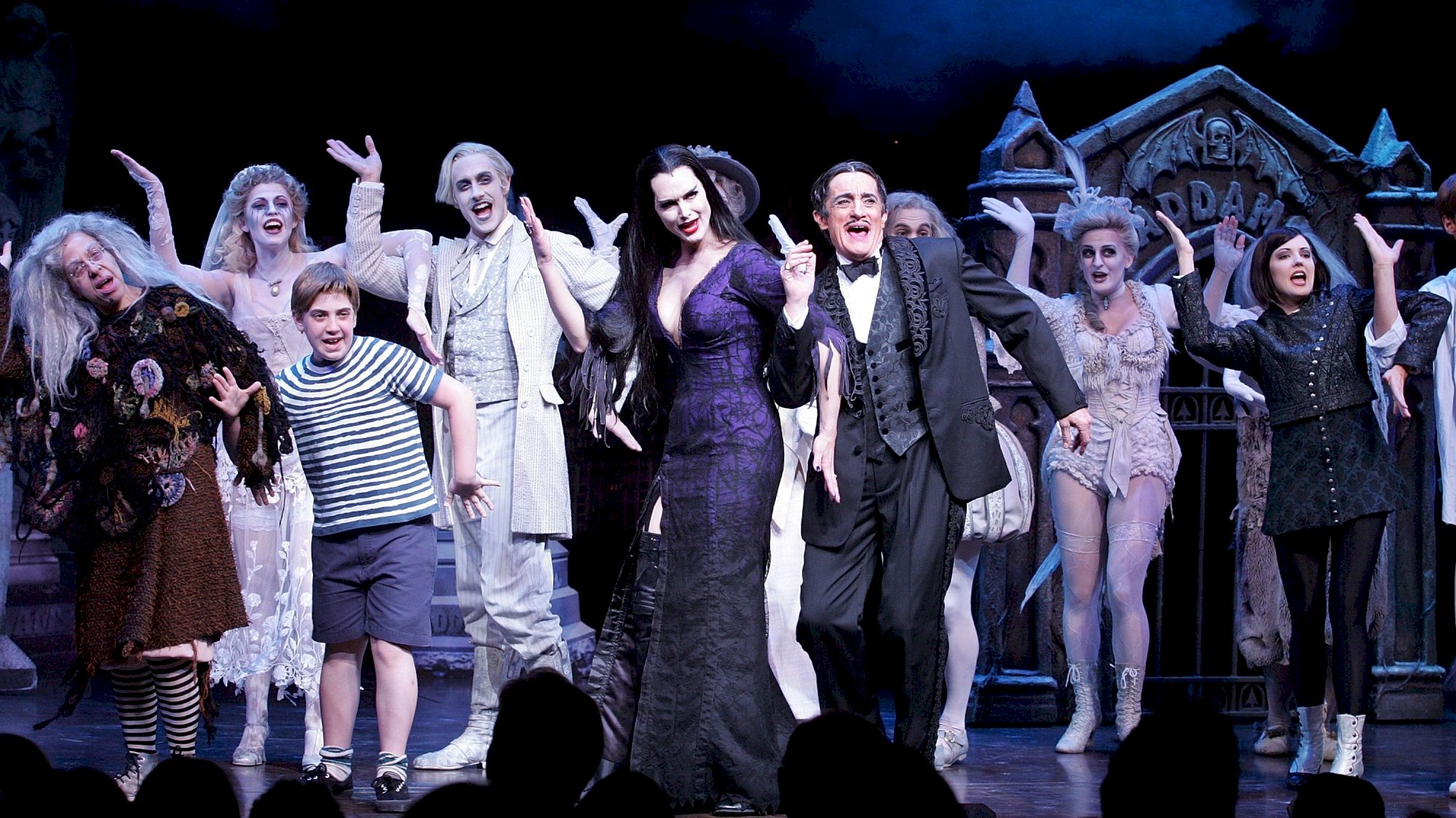 La comédie musicale La famille Addams : un incontournable! - BP Arts Média