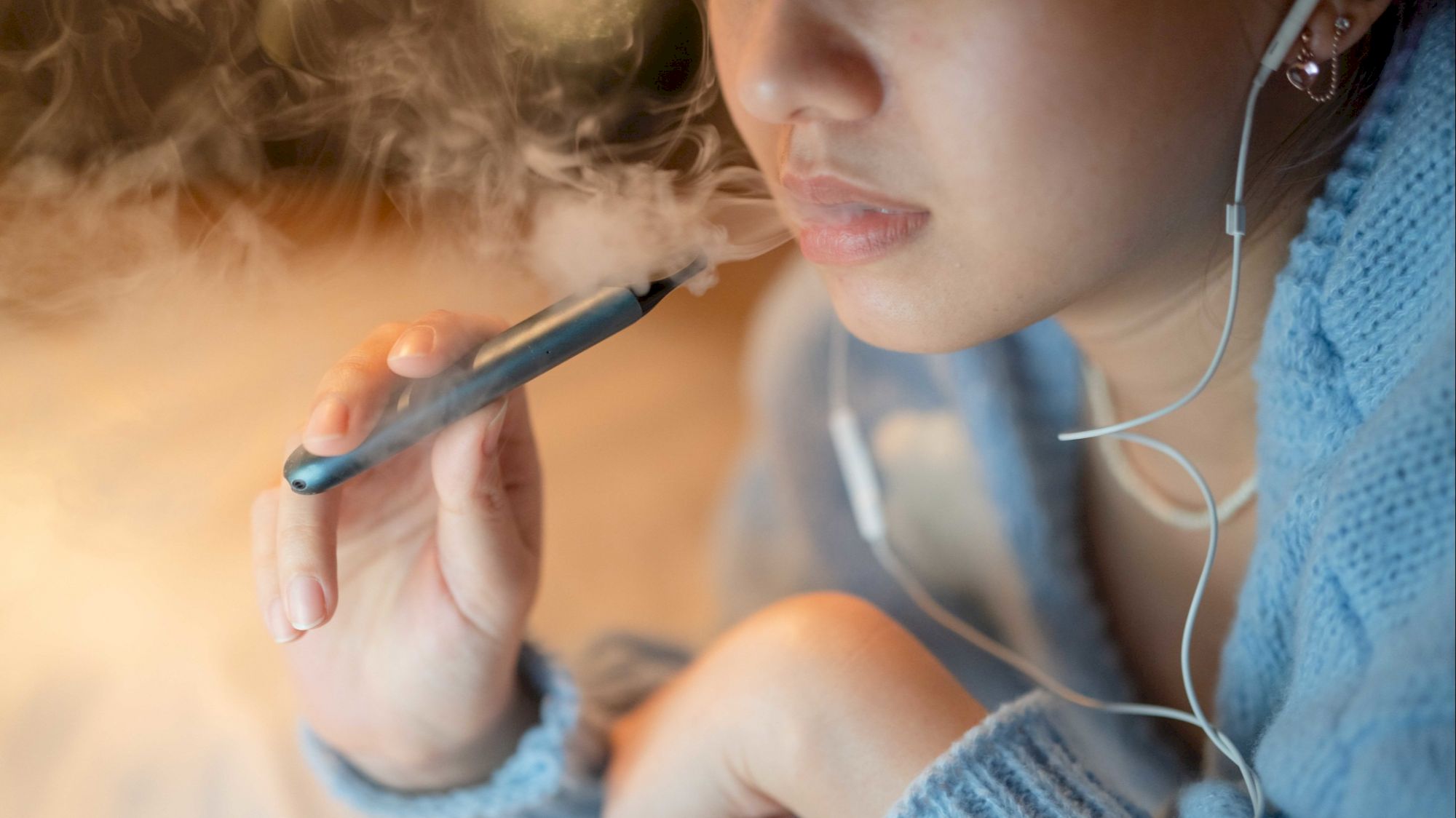 Le problme de la cigarette lectronique, c'est que ce n'est pas  rglement  98.5 Montral