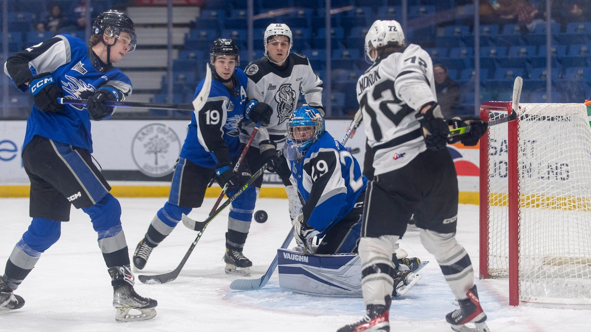 Séries De La Lhjmq Les Olympiques De Gatineau à Une Victoire Du