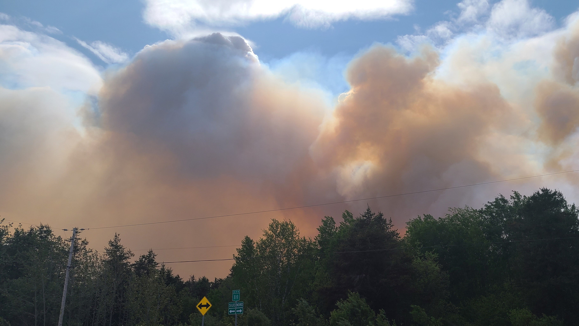 40 Incendies Risquent De Redevenir Hors Contrôle Le Point Sur Les Feux De Forêt Au Québec Avec