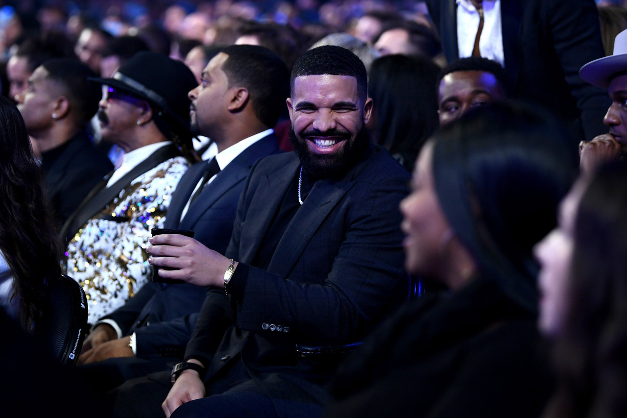 [PHOTOS]: Different Drake expressions, caught on camera — The Beat 92.5