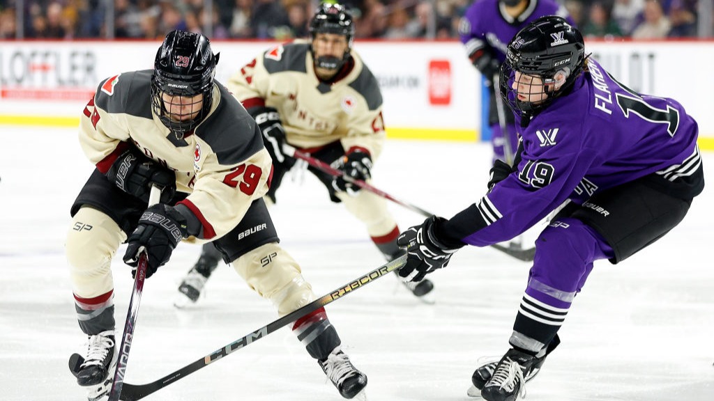 Une Première Semaine Historique Pour La Ligue Professionnelle De Hockey ...