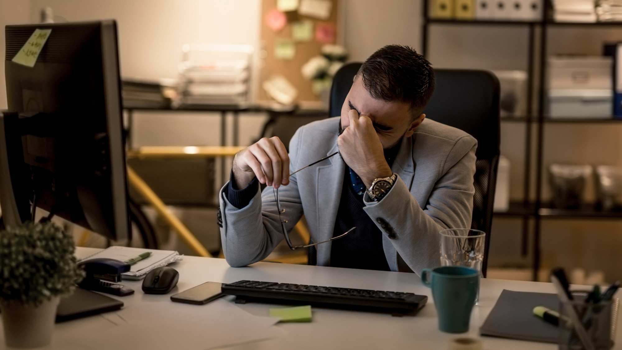 On en parle avec la Dre Sonia Lupien Stress au travail «le courriel, c'est une arme de