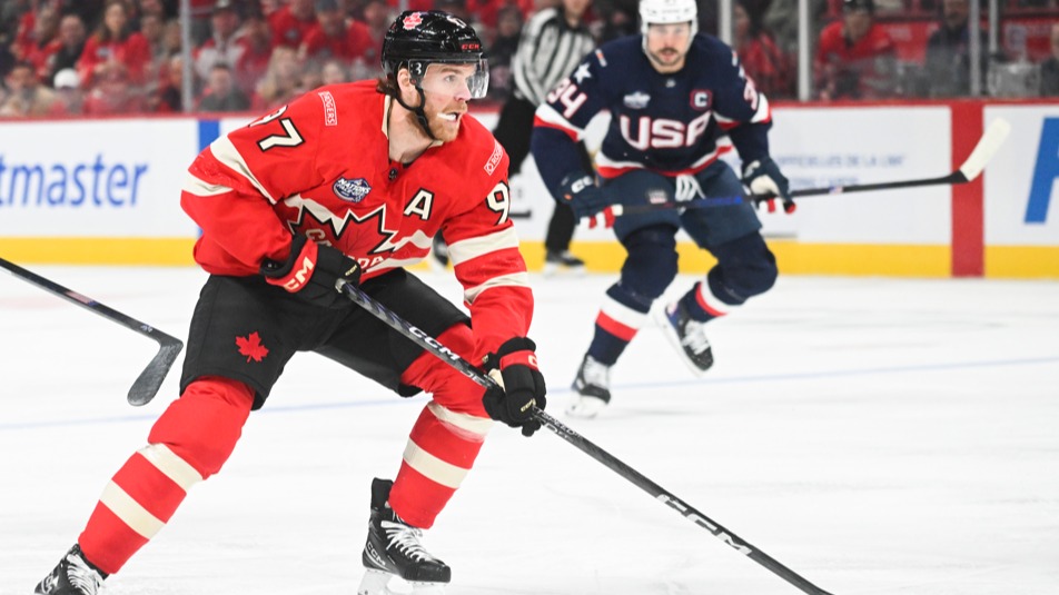 Confrontation des 4 Nations | «Connor McDavid, je pense que c'est son ...