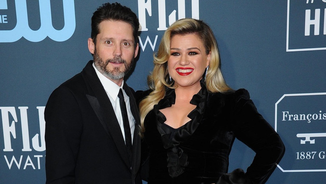 Kelly Clarkson's ex-husband Brandon Blackstock dies — The Beat 92.5