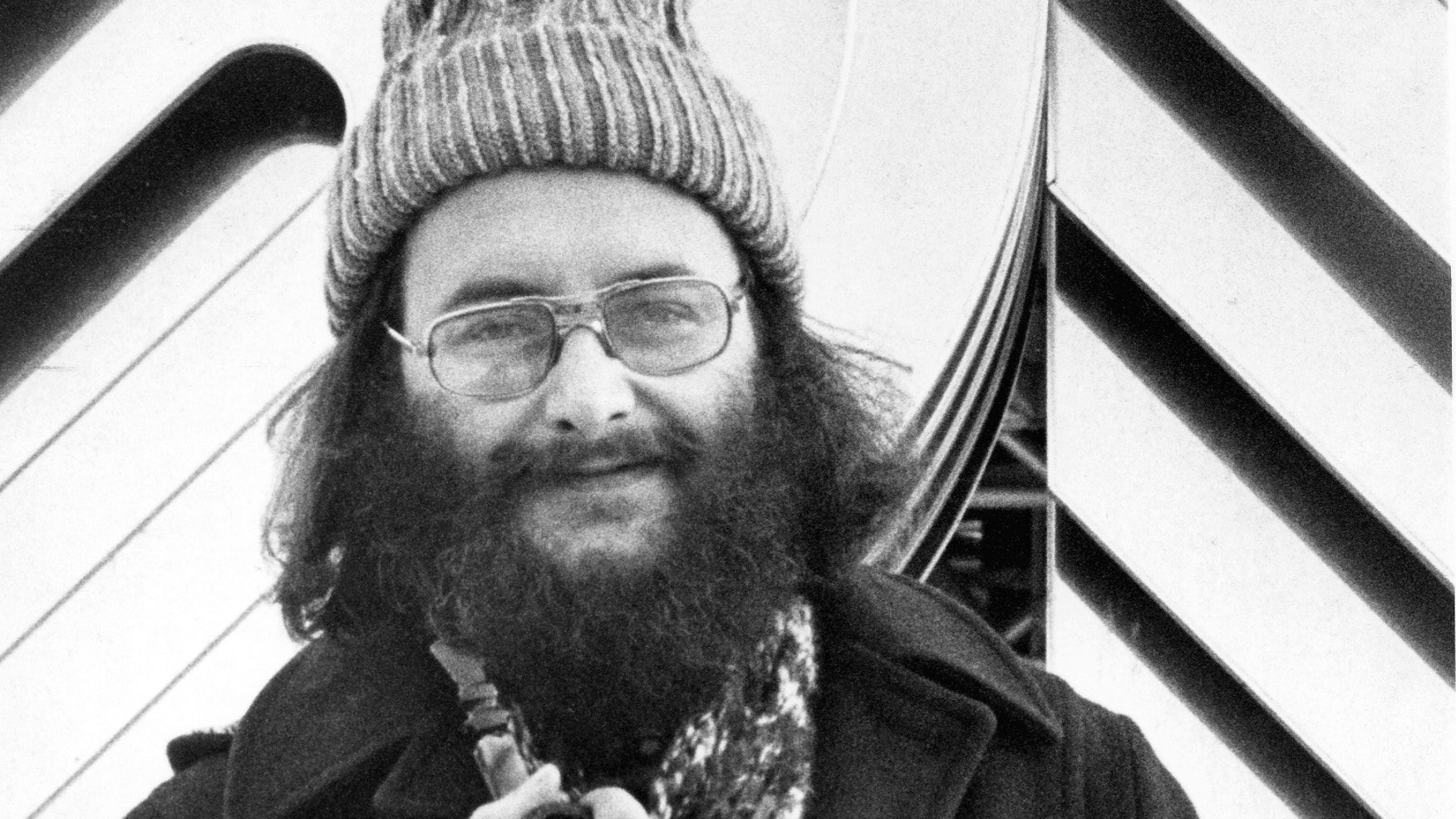 Obsèques de l’écrivain à Trois-Pistoles | Hommages à VLB: «Il a brassé ... Obsèques de l’écrivain à Trois-Pistoles | Hommages à VLB: «Il a brassé ...