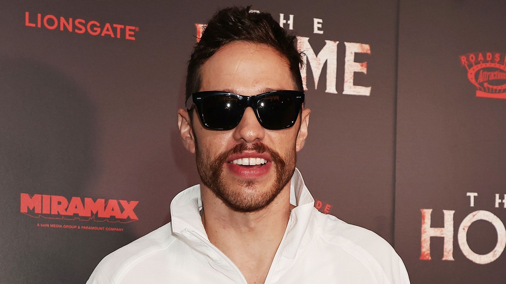 Pete Davidson defends Pedro Pascal against online critics — The Beat 92.5