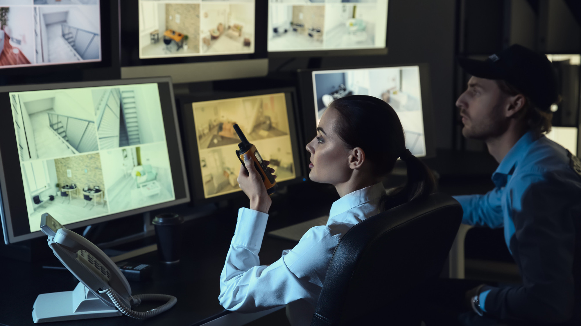 Productivité des employés | Surveillance au travail: jusqu'où votre ...