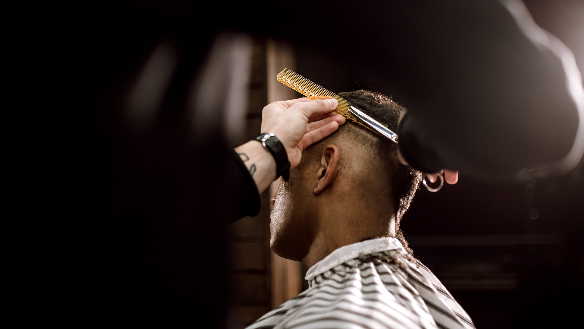 Droits de la personne | Affaire Station10: l'industrie de la coiffure ...